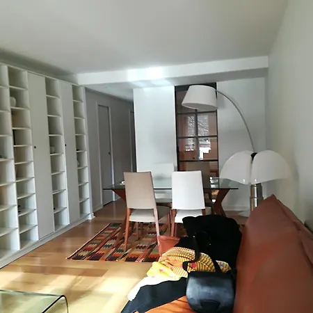 Lovely Flat On The Seine River Paryż