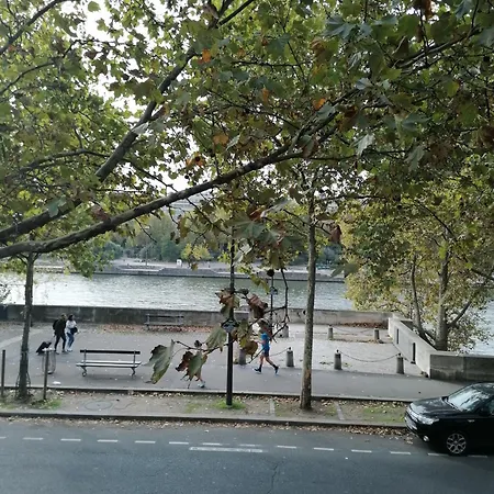 Lovely Flat On The Seine River Apartament Paryż